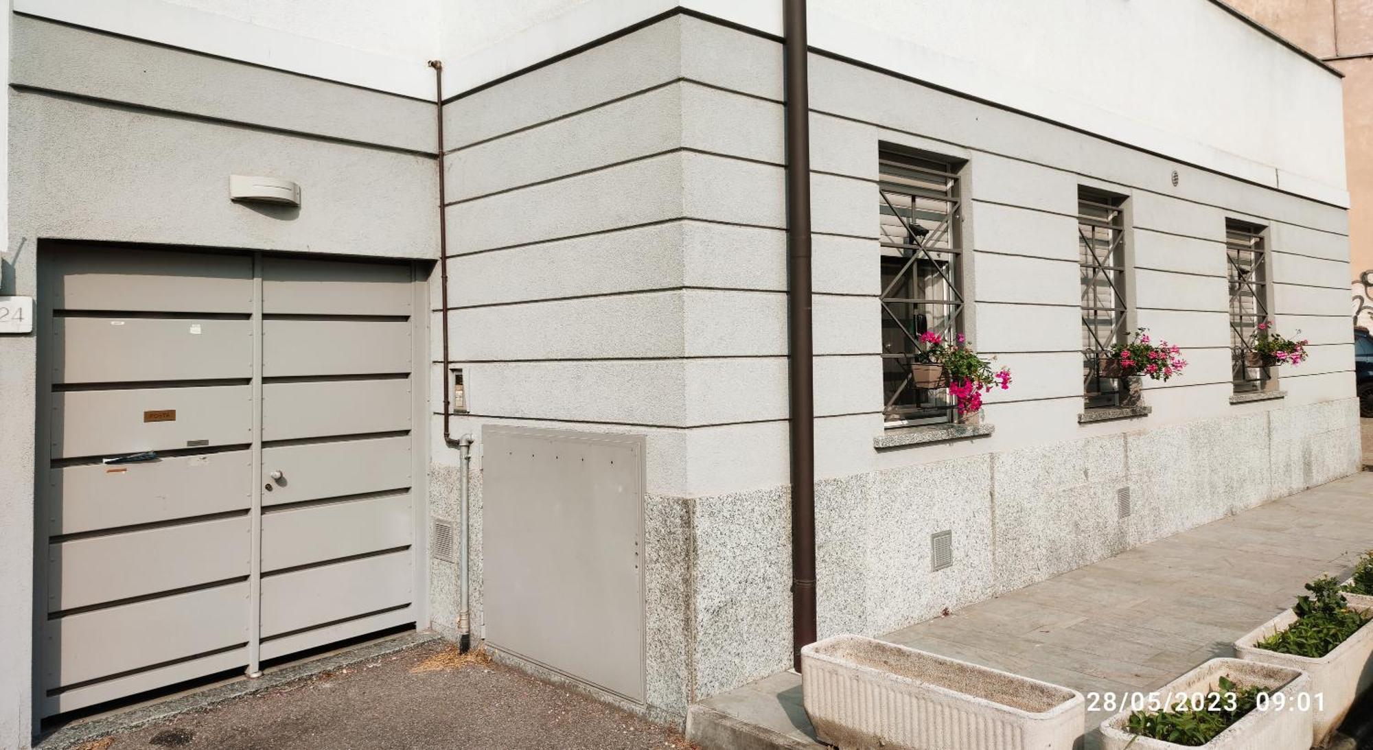 Grey House Pavia Con Box Privato Apartment Exterior photo